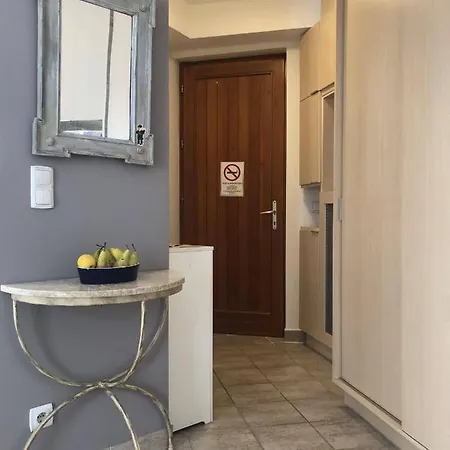 The Knight Boutique With Balcony Апартаменты Будапешт